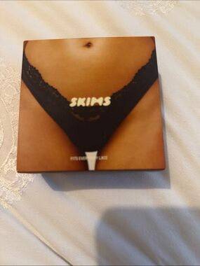 SKIMS Black Lace Thong - Women's Lace Brief